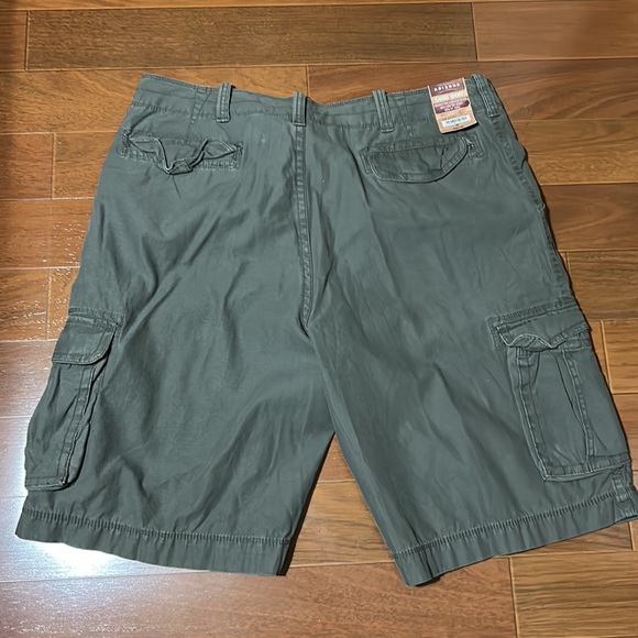 NEW Men’s Arizona Cargo Short - Picture 3 of 3